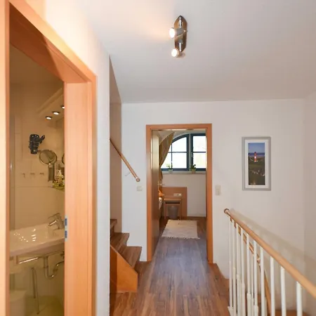 Prázdninový dům Reetdachhaus Malve 3 Im Puddeminer Wiek *